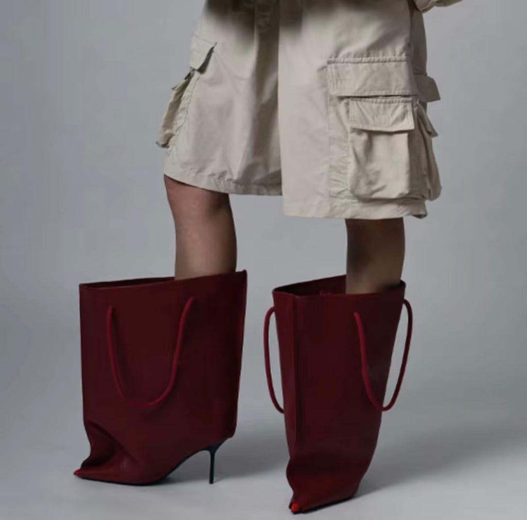 The Manhattan Tote Boot
