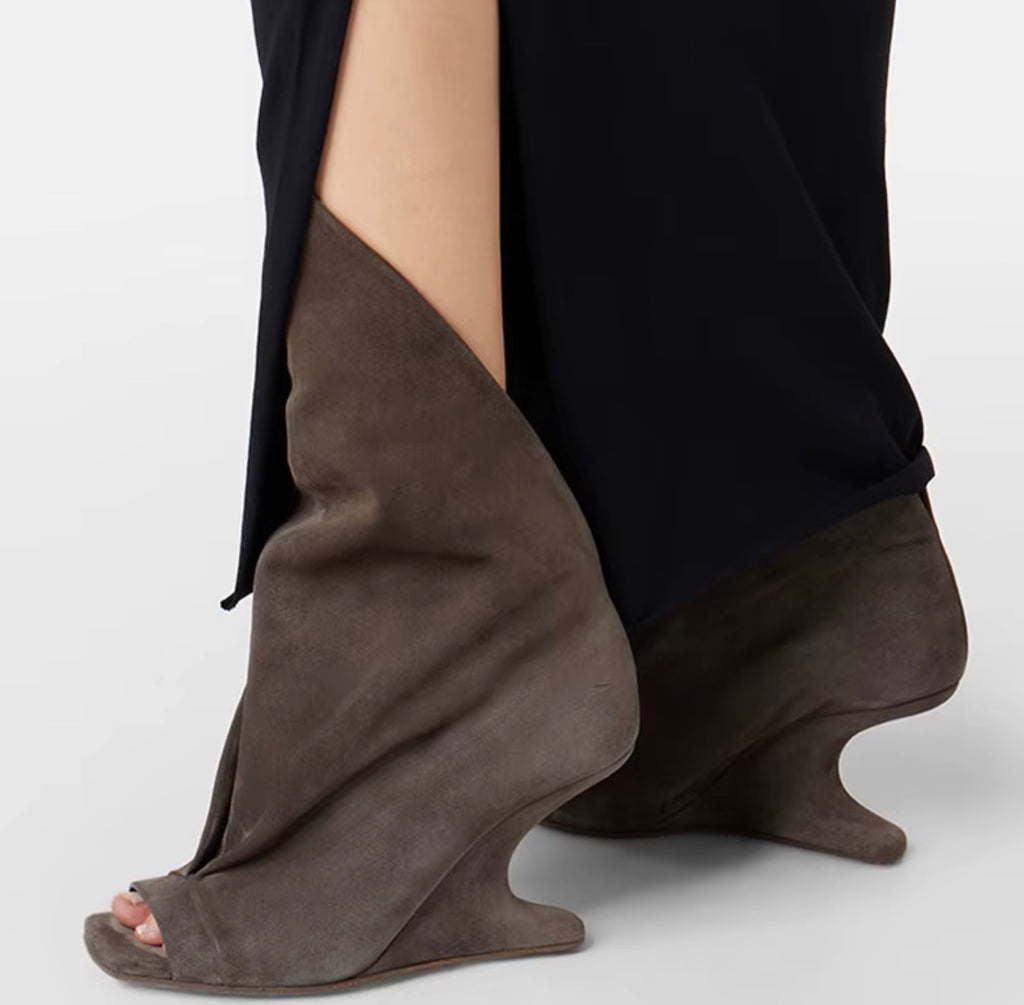 The Architectural Boot