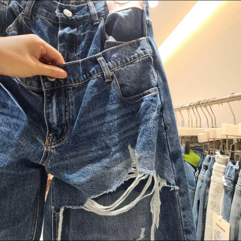 Double Vision Distressed Jeans