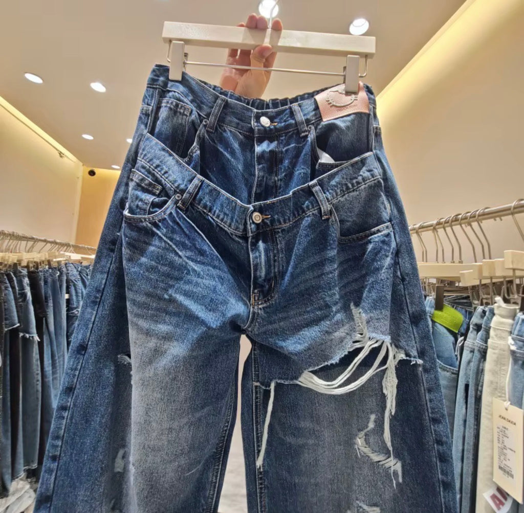 Double Vision Distressed Jeans